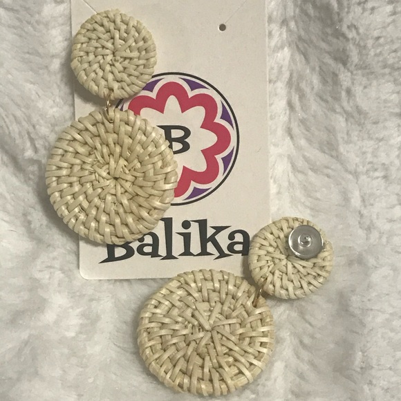 Brand new! Rattan drop dangle earrings - Picture 2 of 3